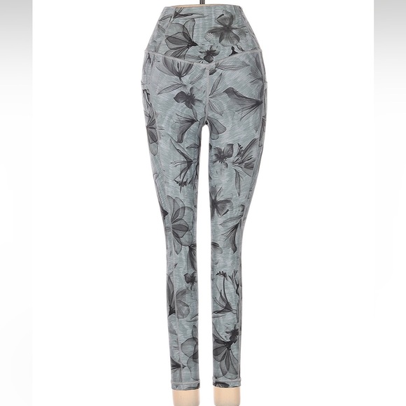 Athleta Salutation Stash Pocket II 7/8 Sporty Leggings Size XS 0-2 Gray Floral - Picture 4 of 6